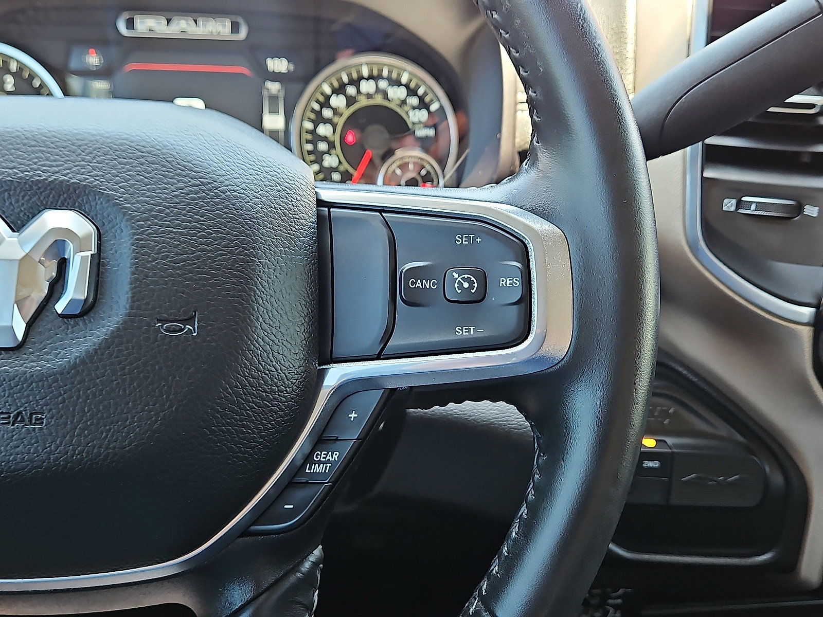 Used 2024 RAM 2500 Laramie image 18