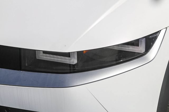 New 2026 Hyundai Ioniq 5 SEL RWD image 8