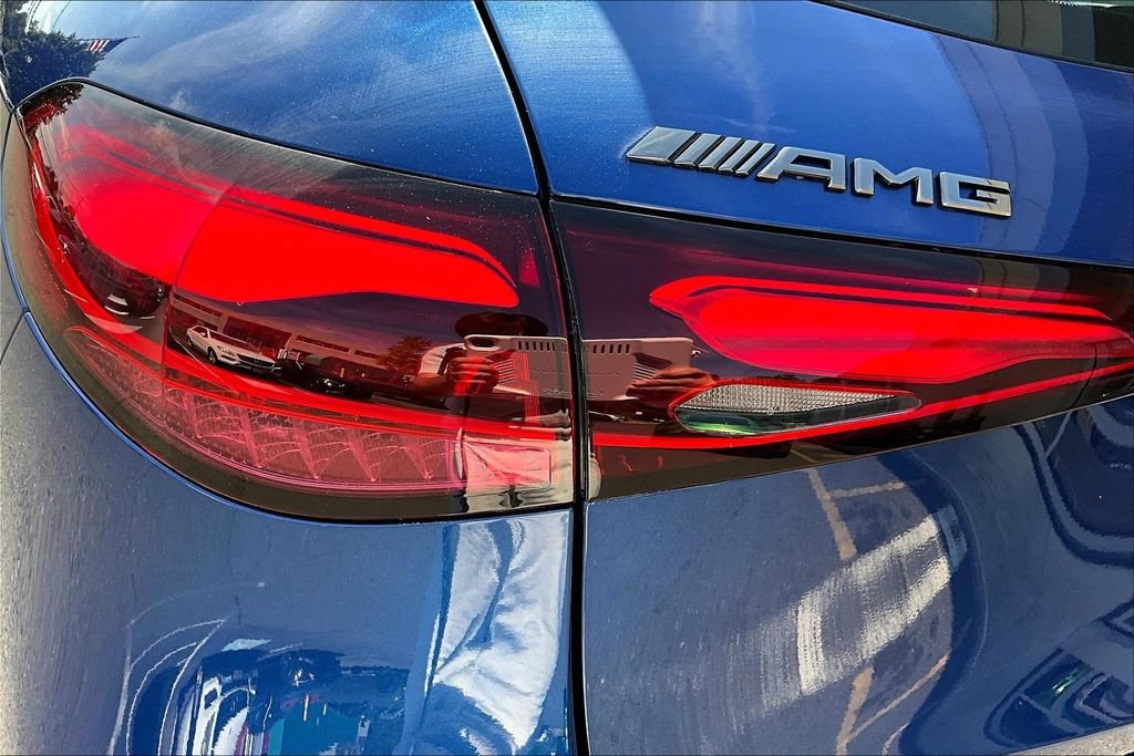 Certified 2024 Mercedes-Benz GLC 43 AMG 4MATIC image 32