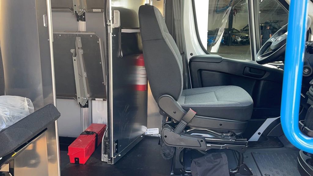 New 2024 RAM ProMaster 3500 w/ Delivery Van Package image 36