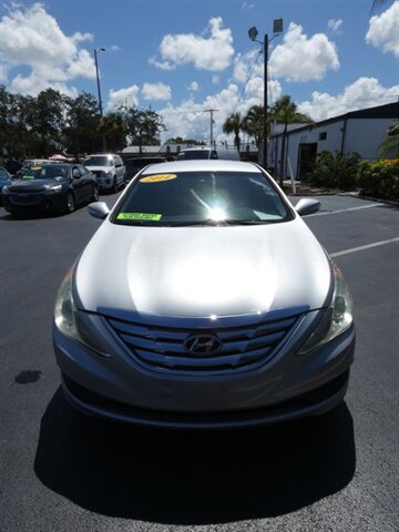 Used 2014 Hyundai Sonata GLS w/ Popular Equipment Group 2 FWD image 5