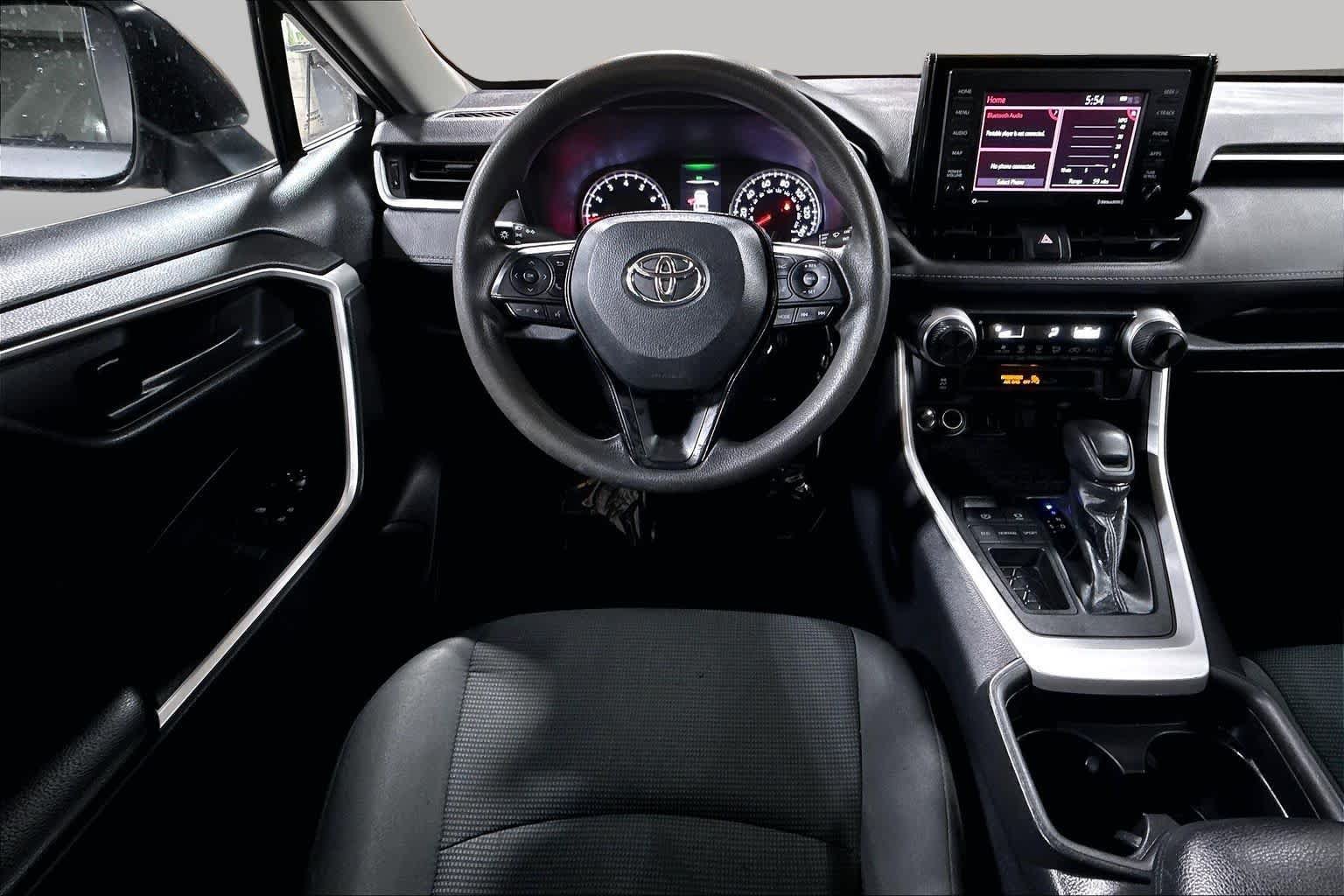 Certified 2021 Toyota RAV4 LE FWD image 6