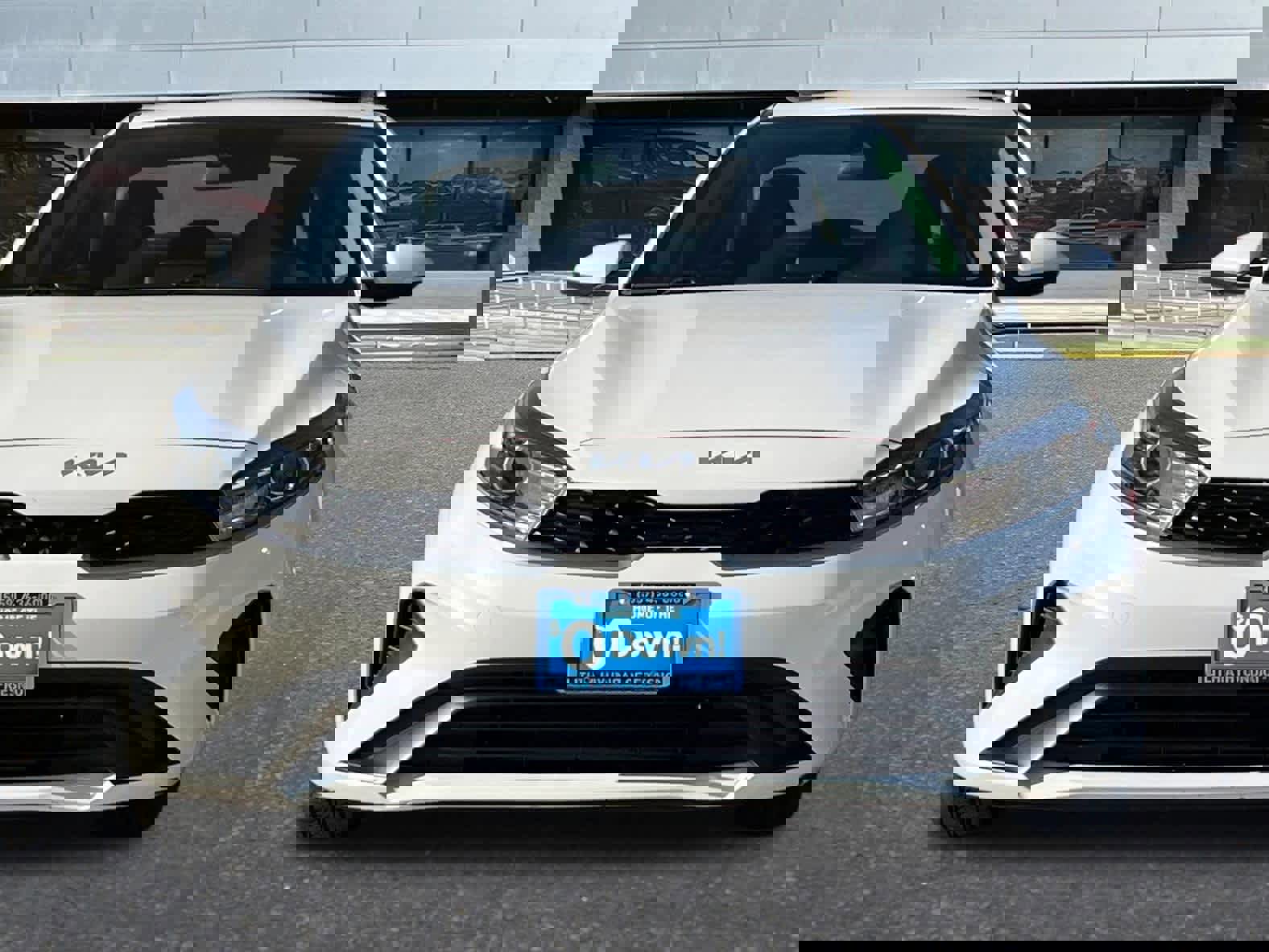 Used 2024 Kia Forte LXS image 11