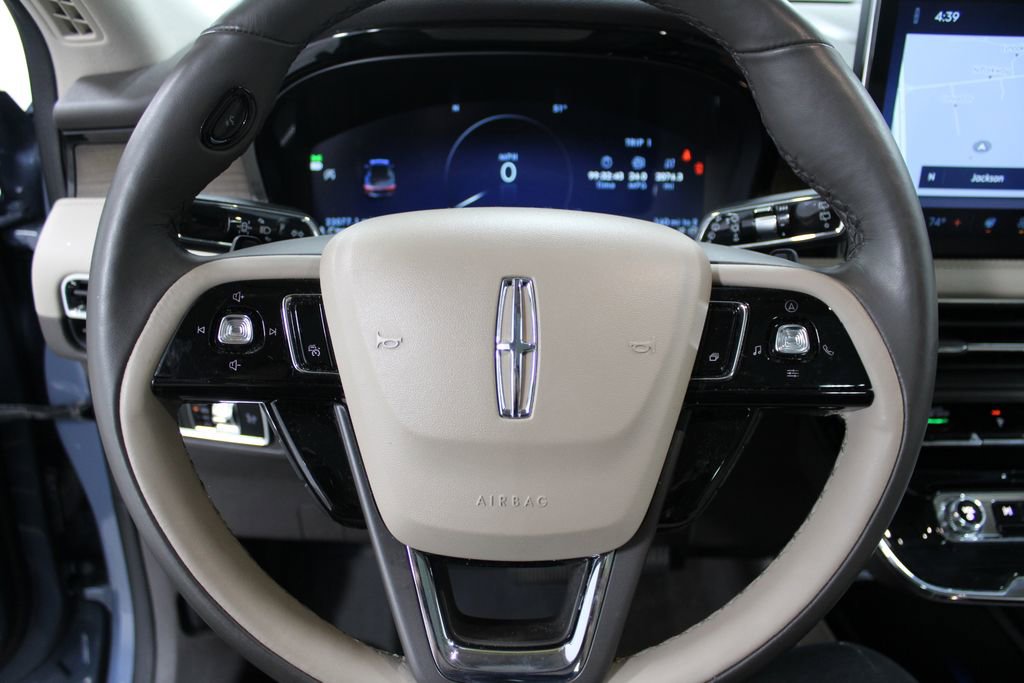 Used 2023 Lincoln Corsair Reserve w/ Equipment Group 201A image 36