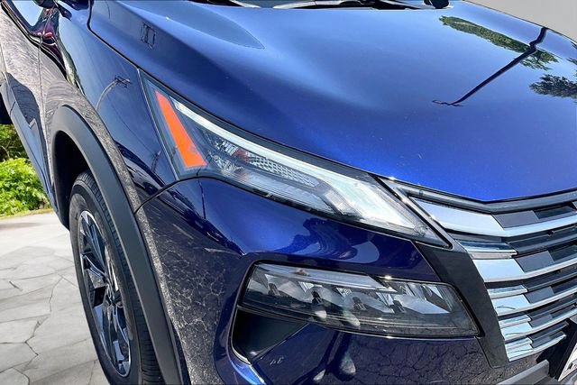 Used 2024 Nissan Rogue SV AWD/4WD image 27