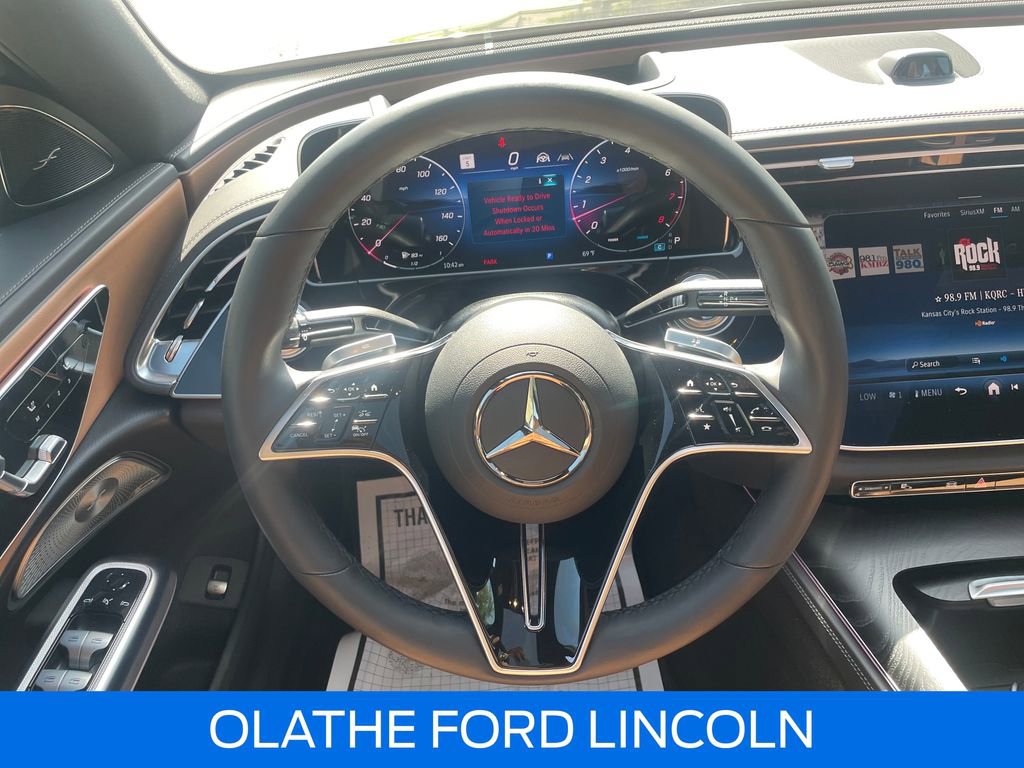 Used 2025 Mercedes-Benz E 350 4MATIC Sedan image 27