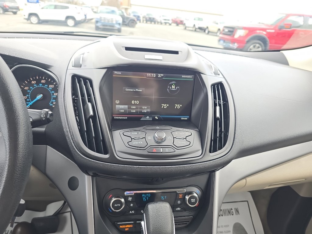 Used 2015 Ford Escape SE w/ Equipment Group 201A image 24