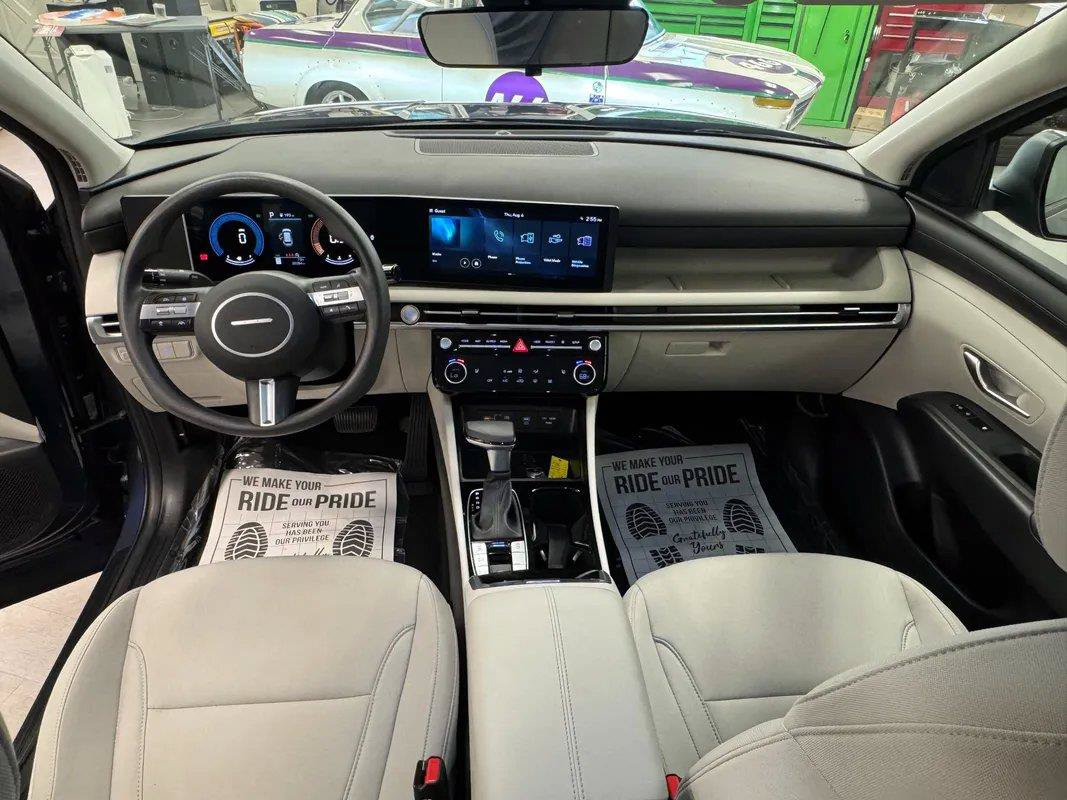 Used 2026 Hyundai Tucson SEL Plus AWD/4WD image 4