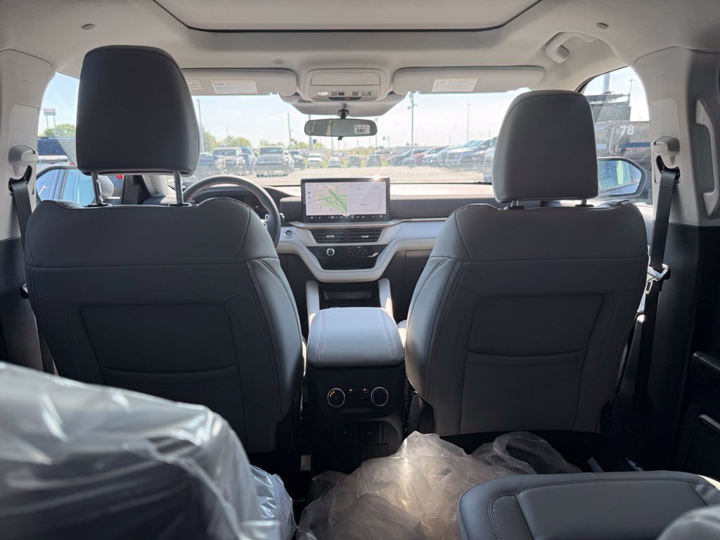 New 2026 Ford Explorer Active w/ Active Comfort Package AWD/4WD image 55