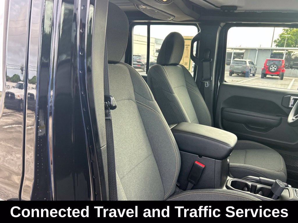 Used 2026 Jeep Gladiator Sport AWD/4WD image 22