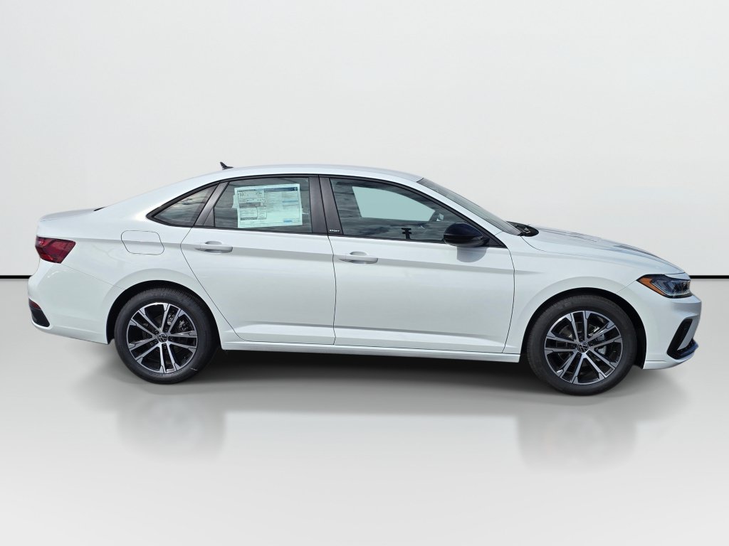 New 2026 Volkswagen Jetta Sport FWD image 2