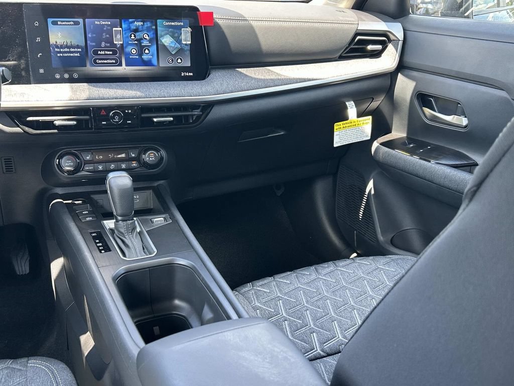 New 2026 Nissan Kicks SV w/ Cold Weather Package AWD/4WD image 22