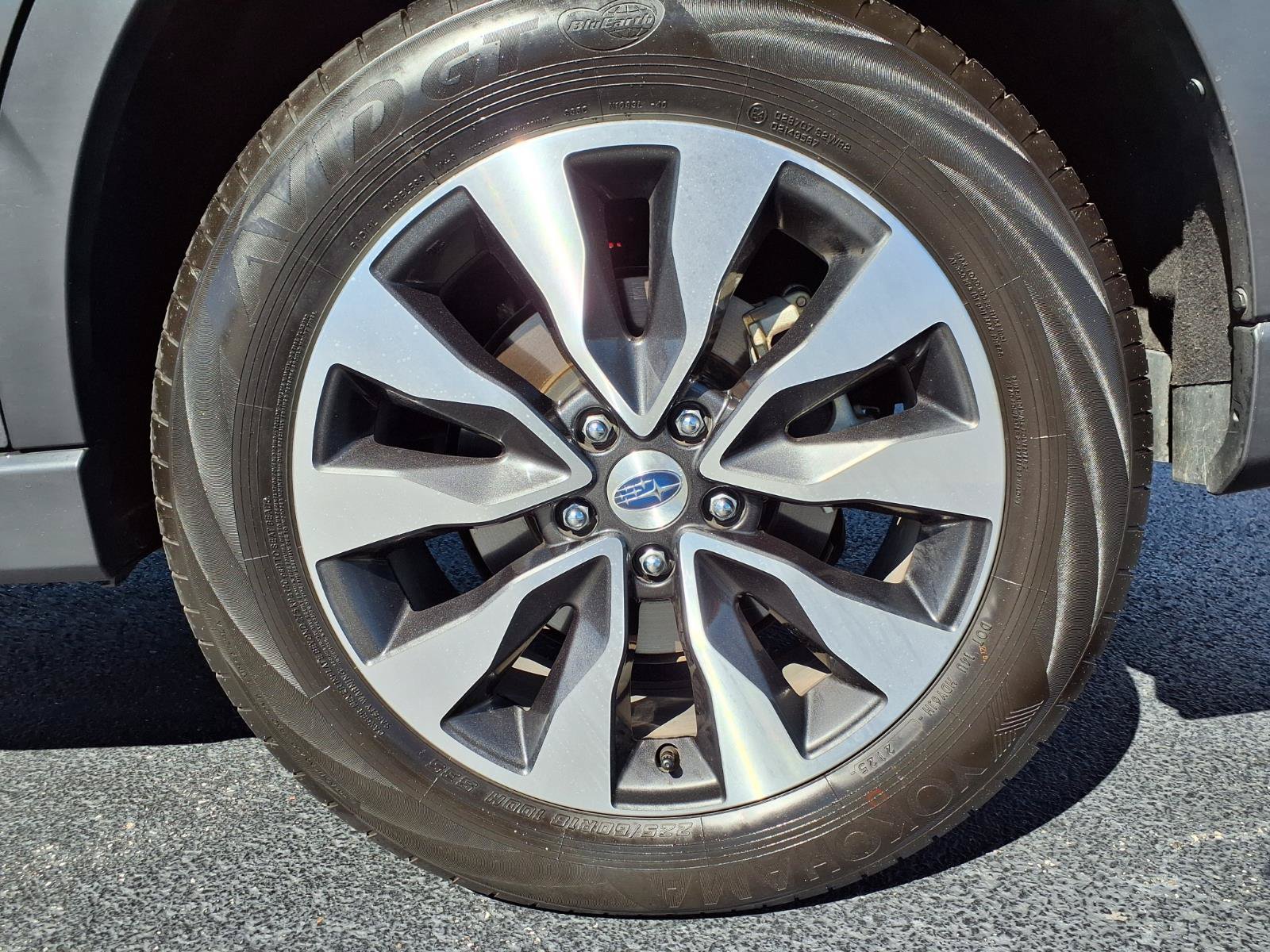 Used 2025 Subaru Outback Limited AWD/4WD image 37