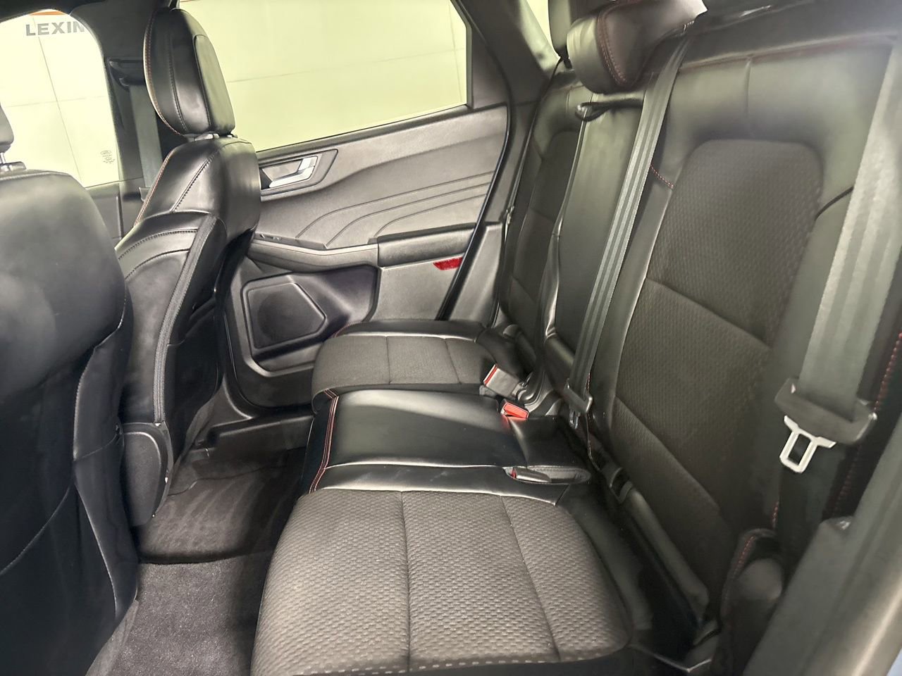 Used 2024 Ford Escape ST-Line w/ Tech Pack #1 AWD/4WD image 22