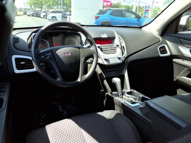 Used 2011 GMC Terrain SLE FWD image 5