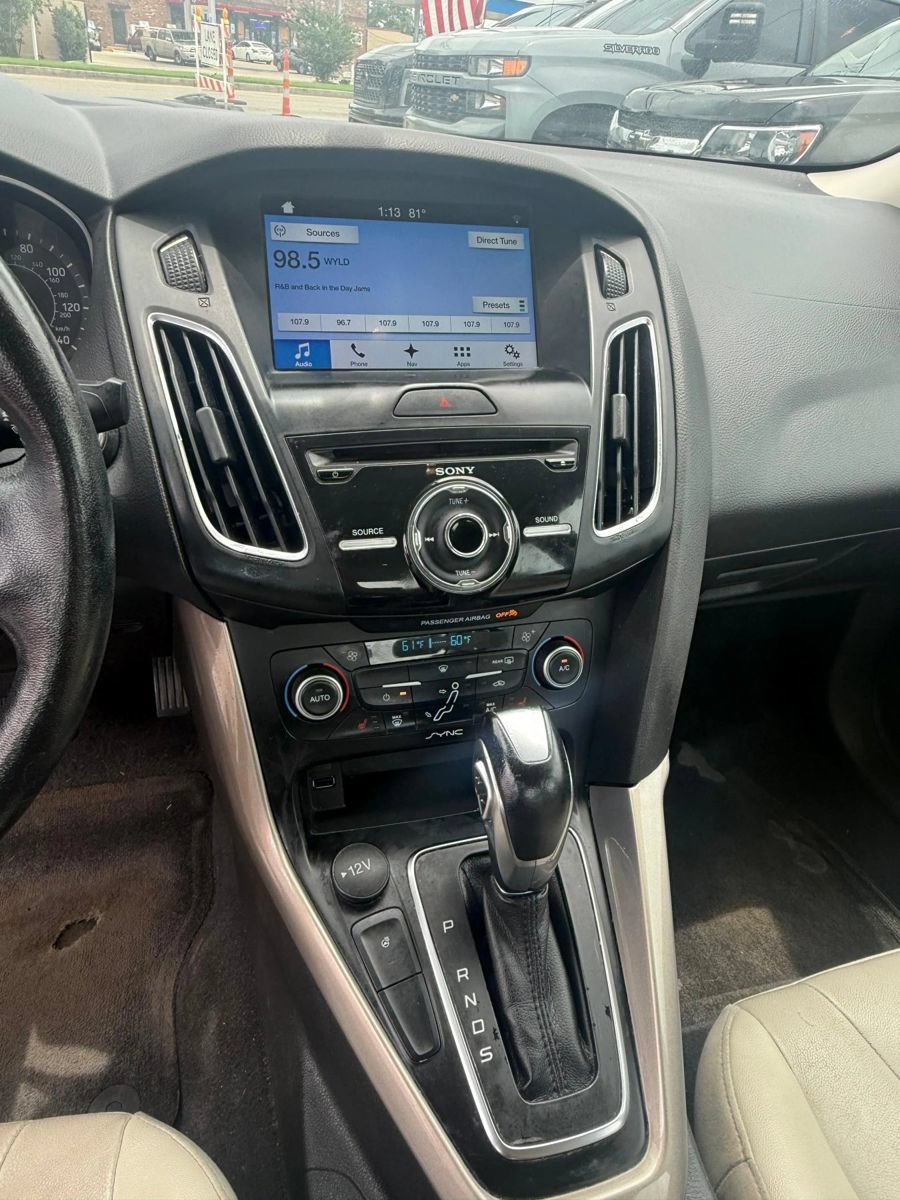 Used 2018 Ford Focus Titanium FWD image 13