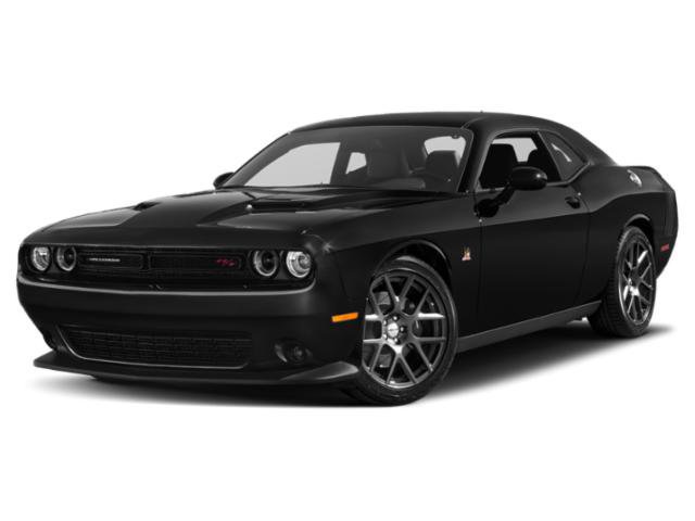 Used 2015 Dodge Challenger R/T Scat Pack w/ Leather Interior Group RWD image 4
