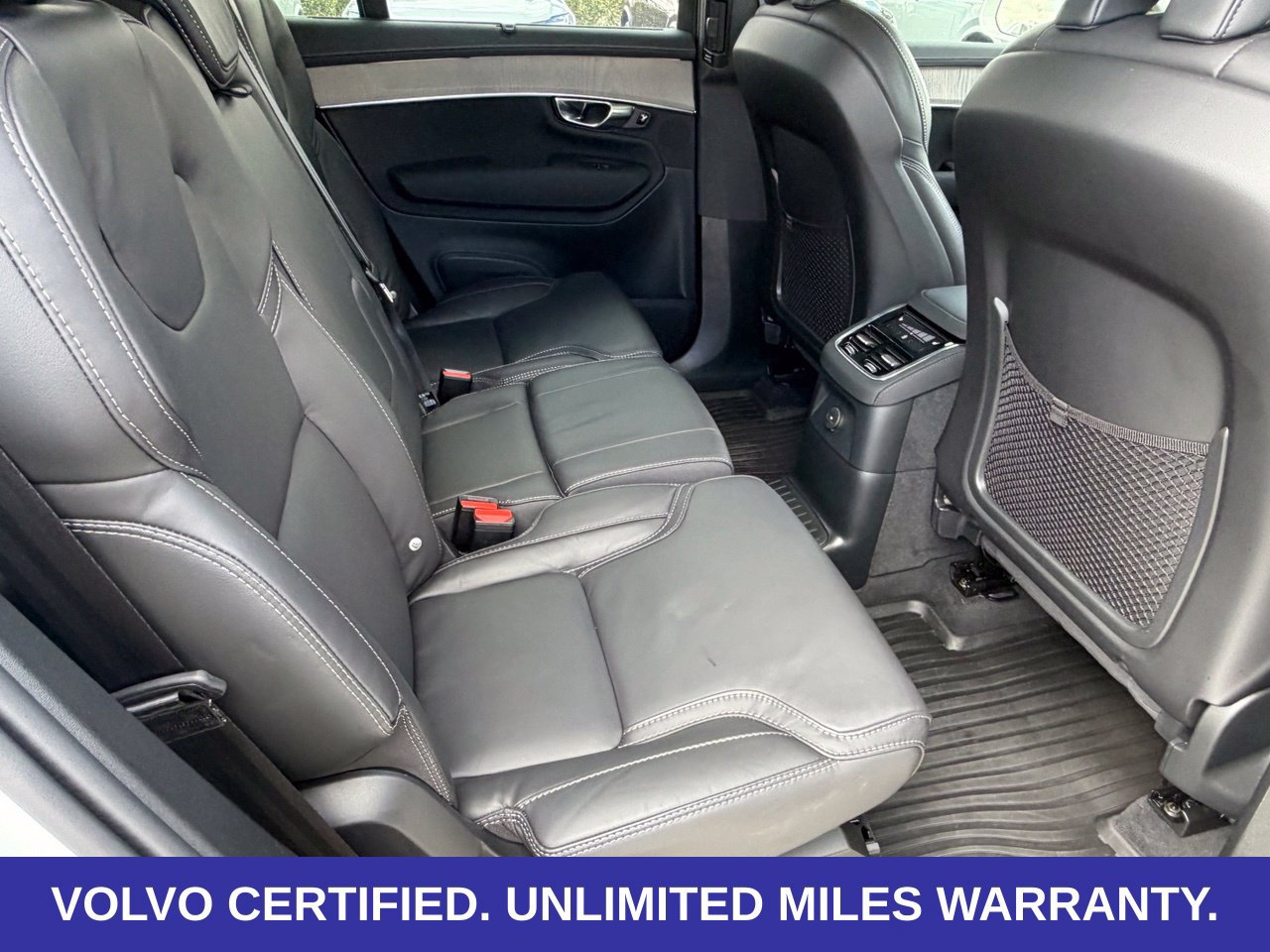 Certified 2025 Volvo XC90 T8 Ultra w/ Protection Package Premier AWD/4WD image 35