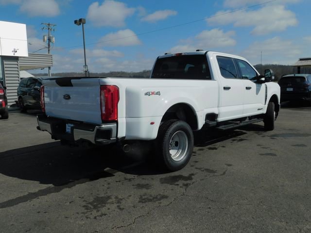 Used 2024 Ford F350 XLT image 9