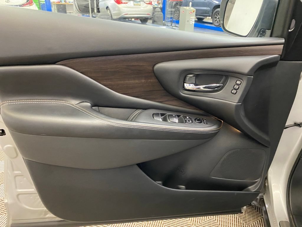 Used 2023 Nissan Murano Platinum w/ Cargo Package AWD/4WD image 15