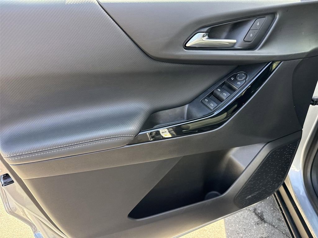 Used 2025 Chevrolet Equinox LT image 20