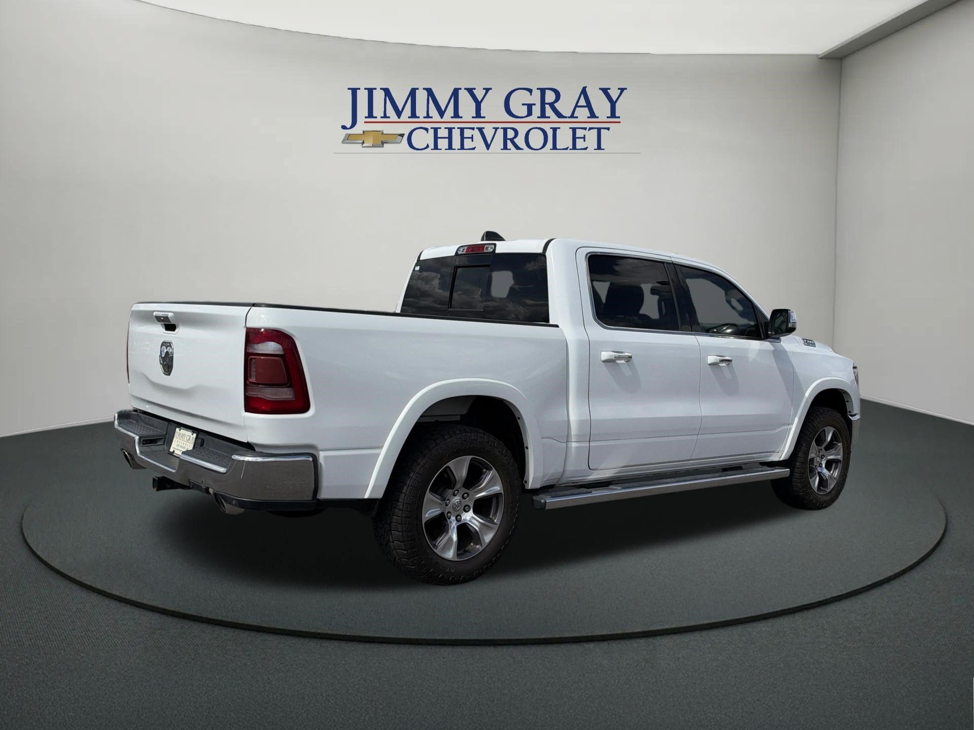 Used 2020 RAM 1500 Laramie AWD/4WD image 5