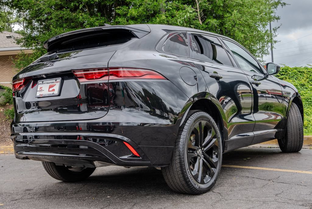 Used 2024 Jaguar F-PACE R-Dynamic S AWD/4WD image 28