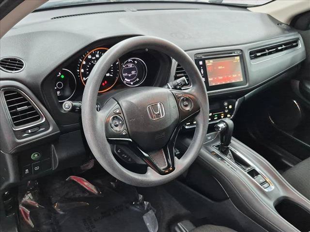 Used 2017 Honda HR-V EX image 10