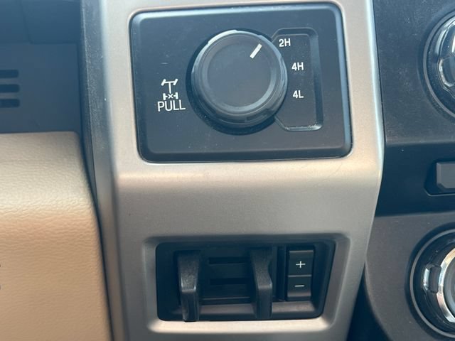 Used 2017 Ford F250 Lariat w/ Chrome Package AWD/4WD image 29