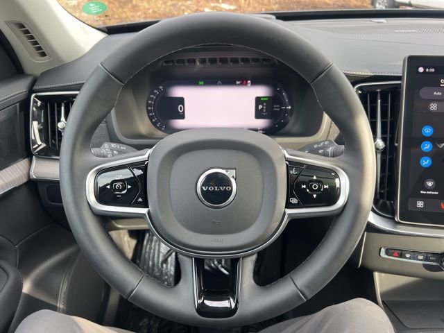 Certified 2025 Volvo XC90 T8 Ultra w/ Protection Package Premier AWD/4WD image 31