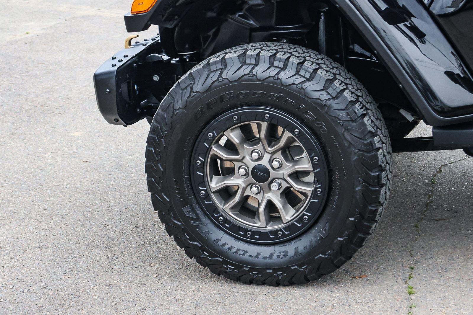 Used 2023 Jeep Wrangler Unlimited Rubicon 392 w/ Trailer Tow Package image 10