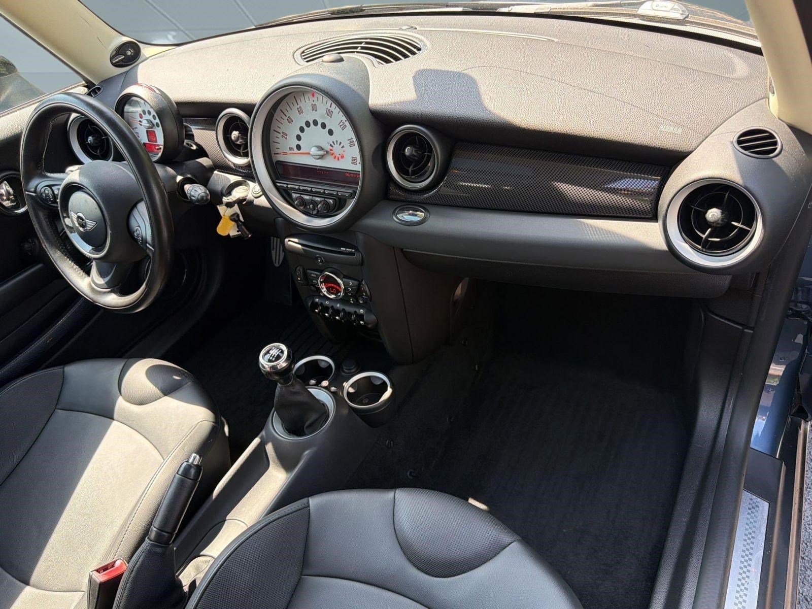 Used 2011 MINI Cooper Clubman S FWD image 29