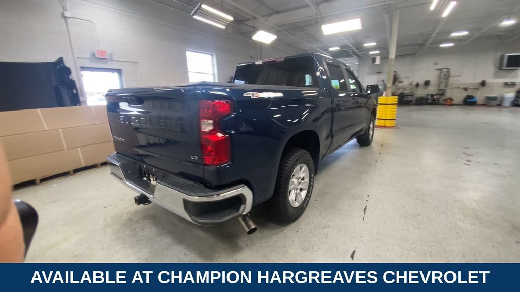 Certified 2022 Chevrolet Silverado 1500 LT AWD/4WD image 10