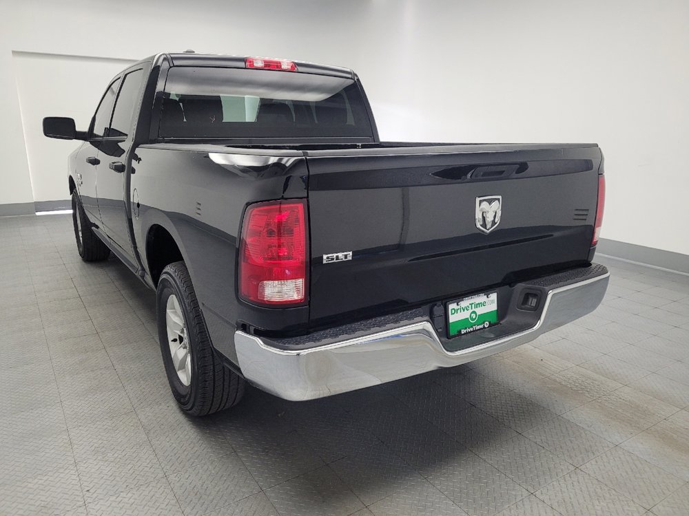 Used 2022 RAM 1500 Classic SLT image 5