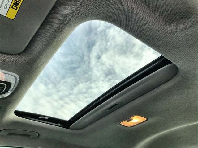 Used 2025 Hyundai Elantra SEL image 22