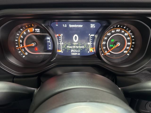 Used 2025 Jeep Wrangler Sahara image 18