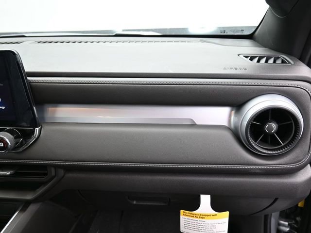 New 2025 Chevrolet Colorado LT w/ LT Convenience Package image 30