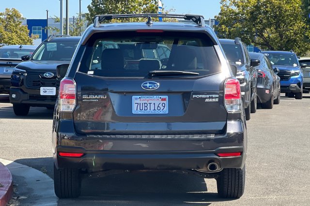 Used 2017 Subaru Forester 2.5i Limited w/ Popular Package #1 AWD/4WD image 5