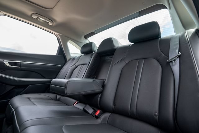 Used 2020 Hyundai Sonata Limited FWD image 36