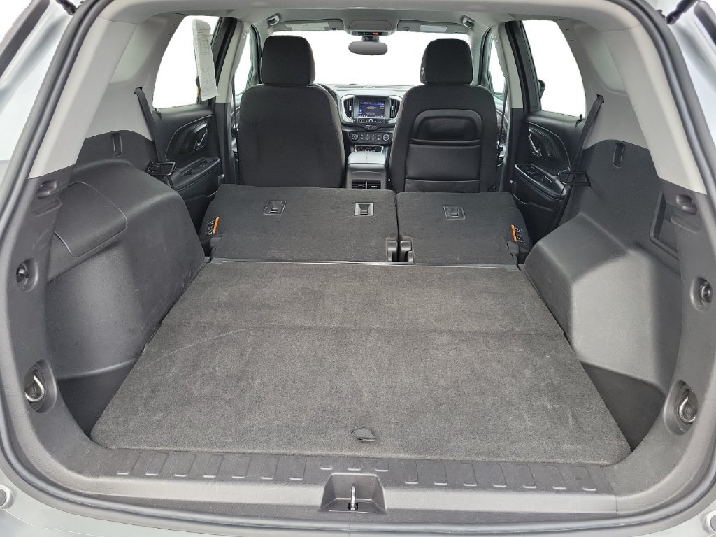 Used 2024 GMC Terrain SLE FWD image 27