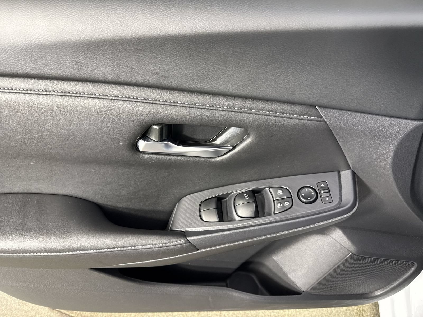 Used 2024 Nissan Sentra SV w/ All-Weather Package FWD image 20