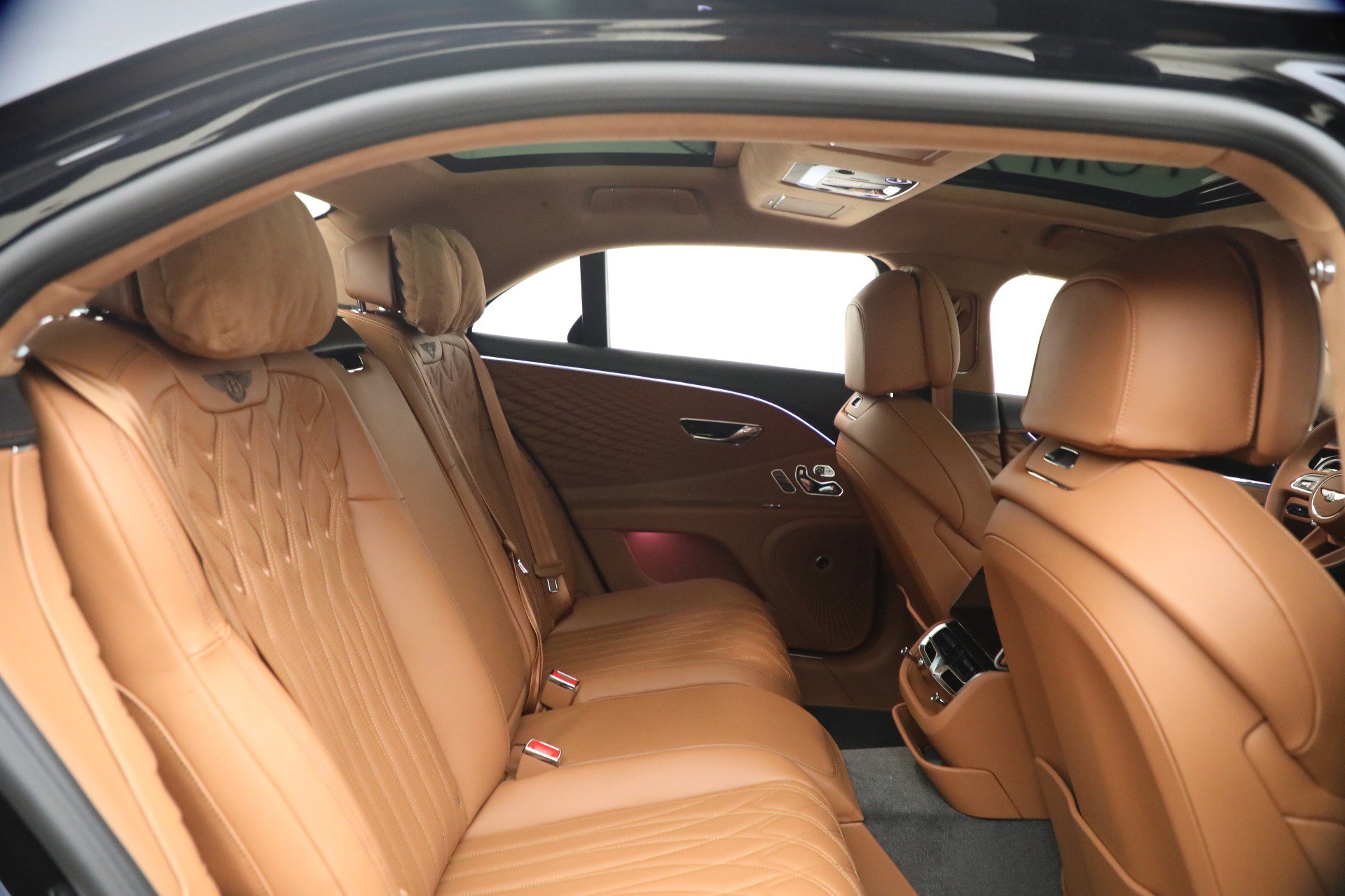 New 2026 Bentley Flying Spur Azure AWD/4WD image 30