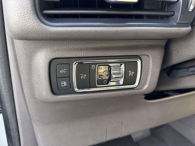 Used 2024 Lincoln Corsair Grand Touring image 18