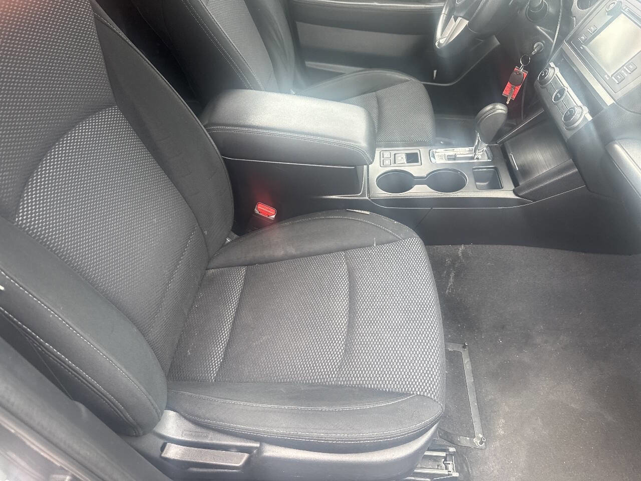 Used 2016 Subaru Outback 2.5i AWD/4WD image 4