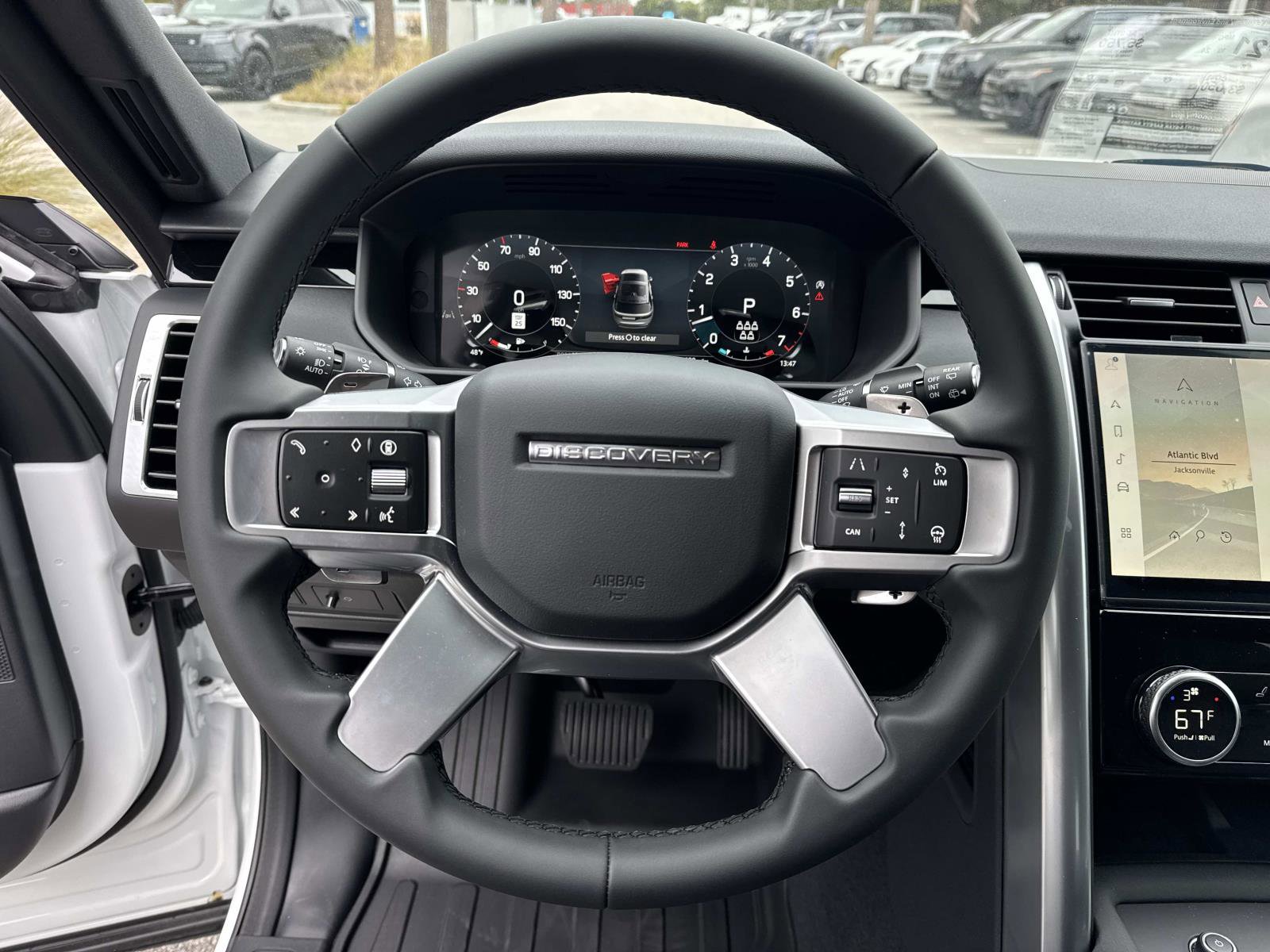 Used 2025 Land Rover Discovery S AWD/4WD image 29