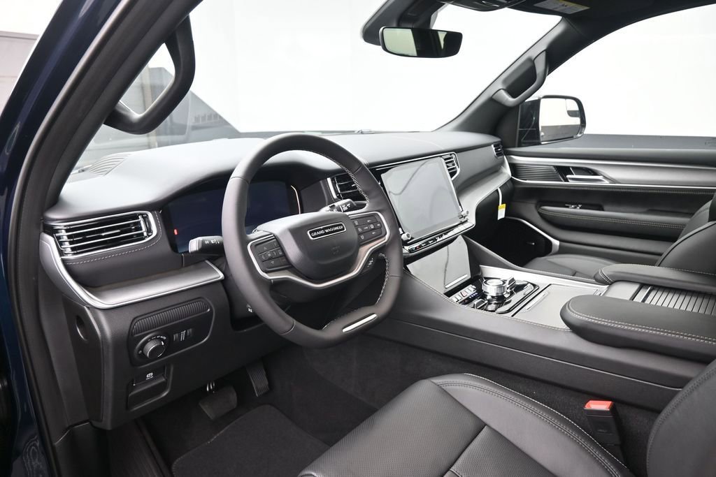 New 2026 Jeep Grand Wagoneer Limited AWD/4WD image 19