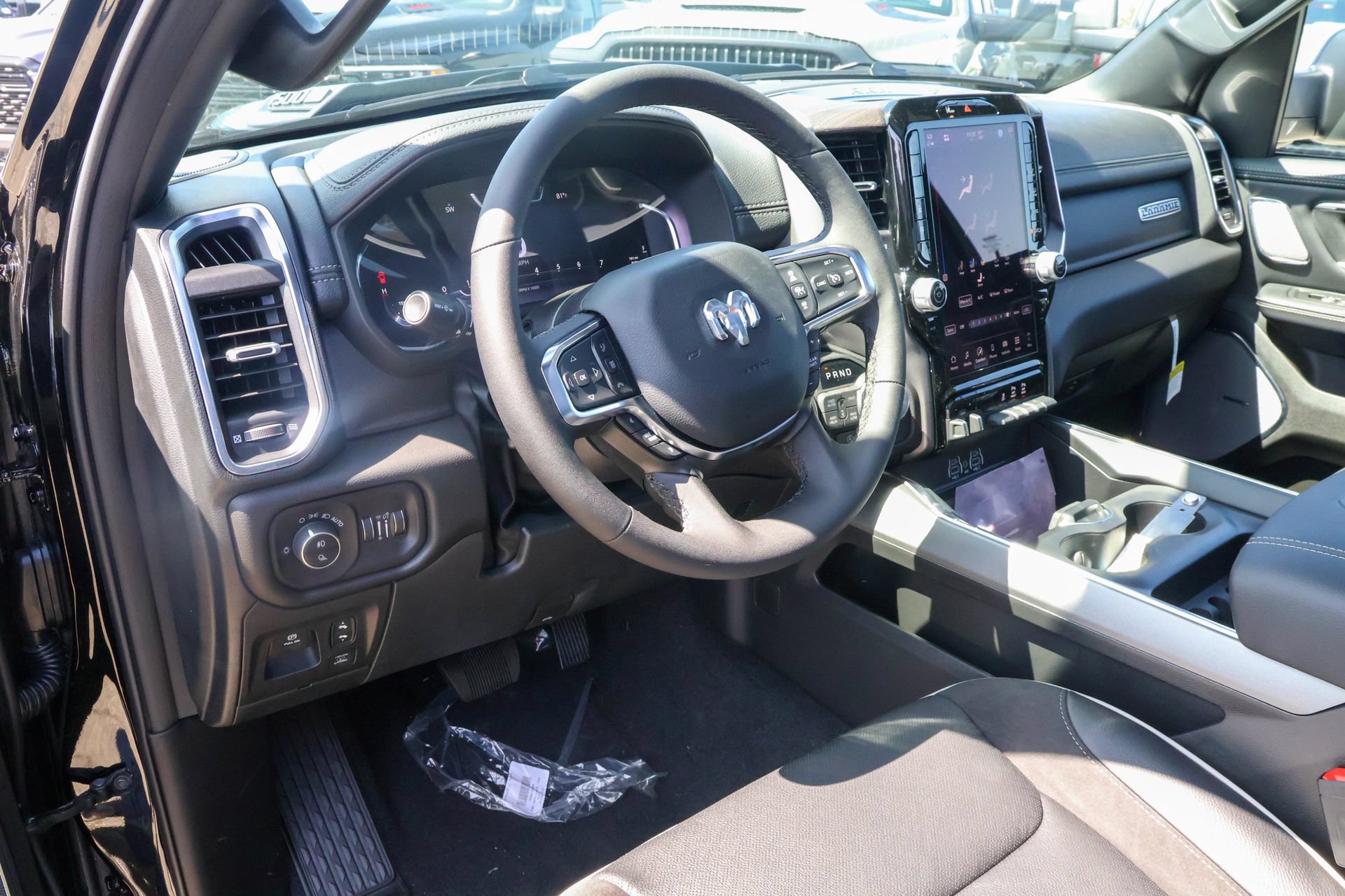New 2027 RAM 1500 Laramie w/ Night Edition AWD/4WD image 3