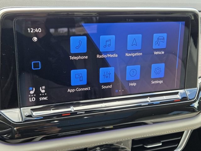 Certified 2025 Volkswagen Atlas SEL Premium R-Line image 16