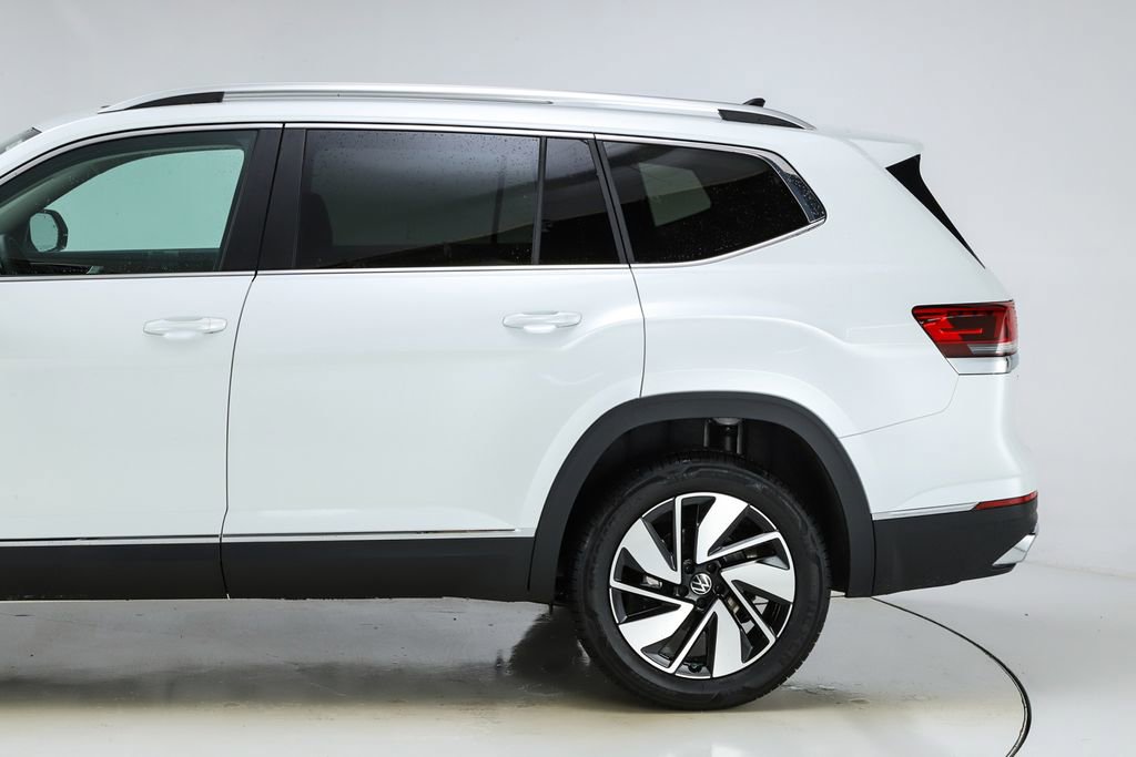 New 2026 Volkswagen Atlas SEL image 4