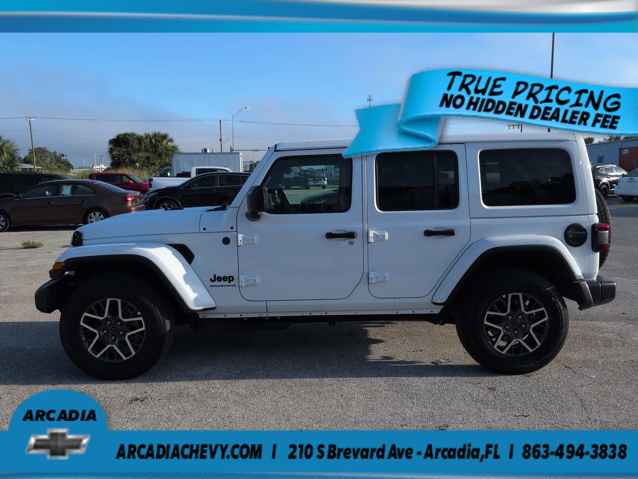 Used 2026 Jeep Wrangler Unlimited Sahara AWD/4WD image 7